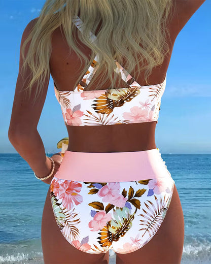 Bikini con estampado floral – estilo fresco y femenino